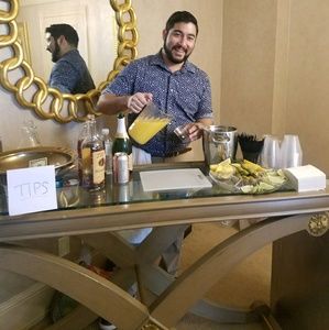 Meet your Posher, Tyler